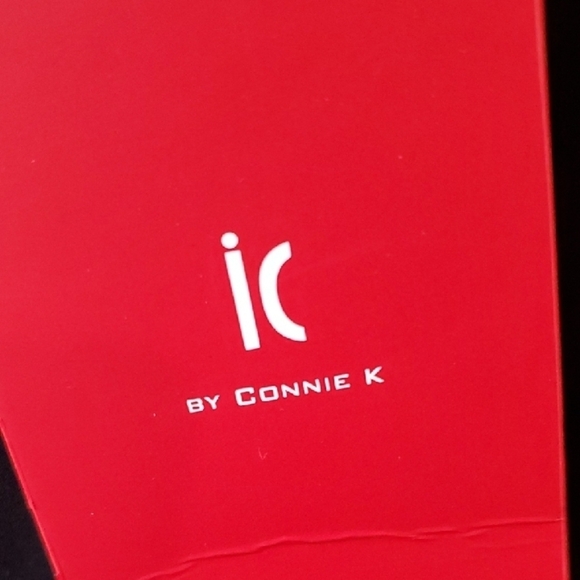 Kasper Black Tunic with Red and White Accents Nwt - Picture 2 of 10